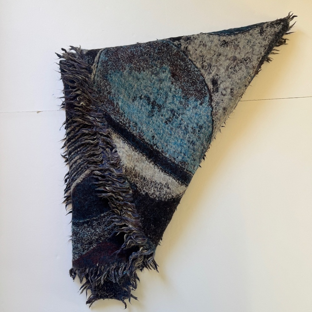 Aritzia Wilfred Reversible Wool Mosaic Scarf Fringe Trim Warm Triangle One Size